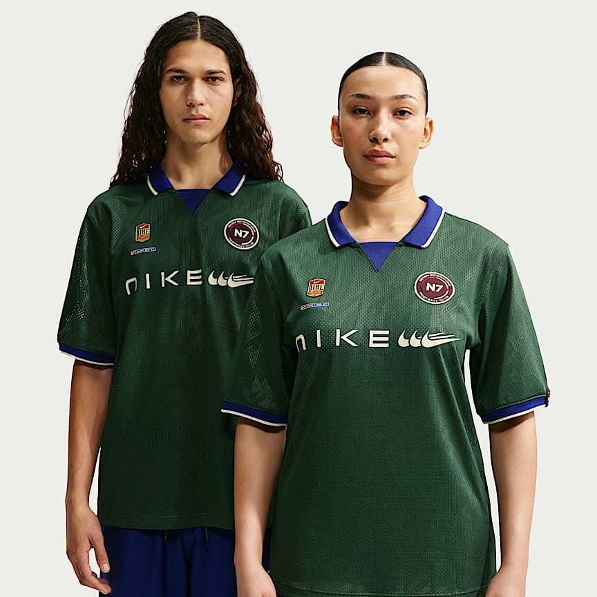 Nike Sportswear Short-Sleeve T-Shirt. Nike.com